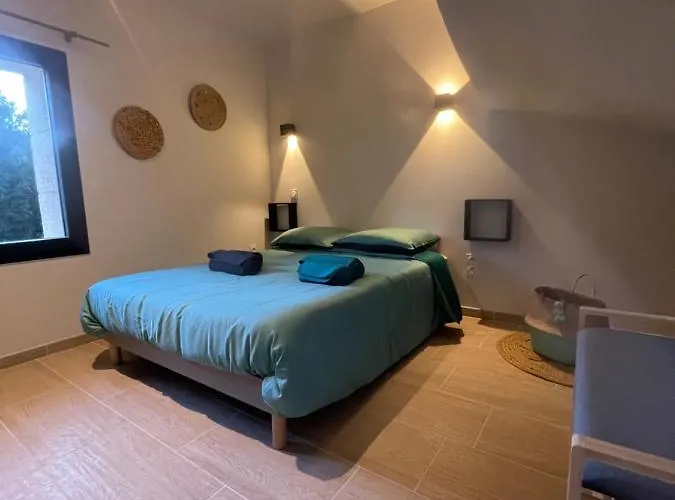 Mas Du Couchant Сasa de vacaciones Suze-la-Rousse